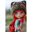 Blythe in a knitted hat