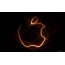 Apple su sfondo nero